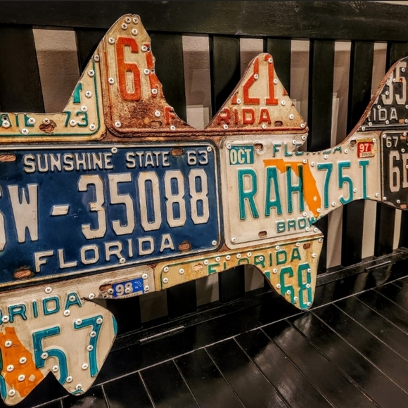 Custom Florida snook license plate wall art, indoor/outdoor - Picture 2 of 3